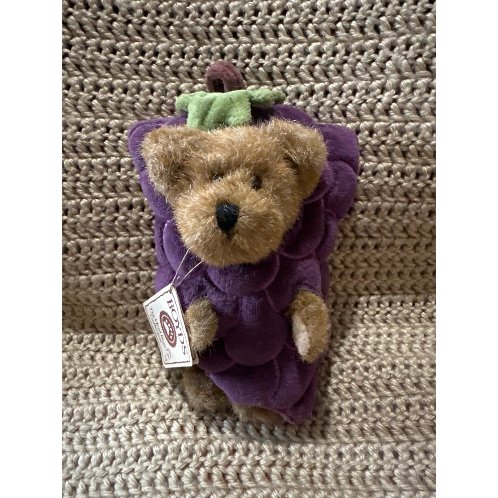 Vtg Boyds Bears Wilby Beardeaux Purple Grape Costume Plush Best Dressed Series